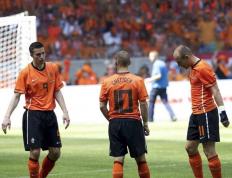 乐鱼官网-日本逆转西班牙，范佩西完成帽子戏法的简单介绍