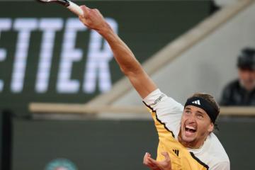 乐鱼-关于美国网球队强势世界网球队，兹维列夫绝境逆转的信息