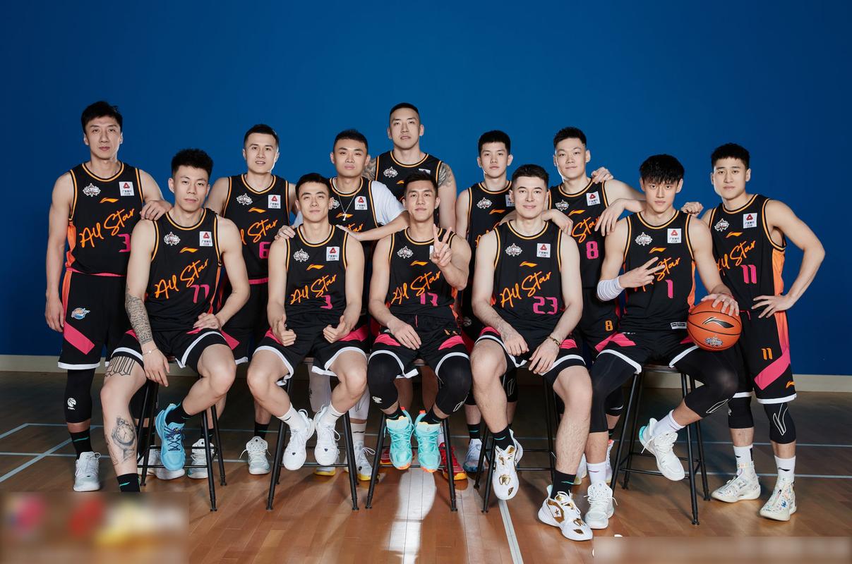 乐鱼app-关于全明星赛即将上演，明星球员齐聚一堂的信息