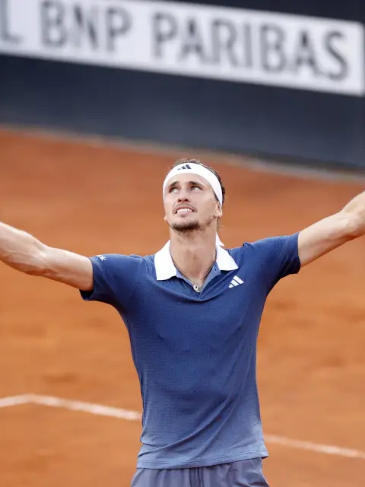 乐鱼体育app-日本网球队险胜法国网球队，兹维列夫打破历史纪录的简单介绍